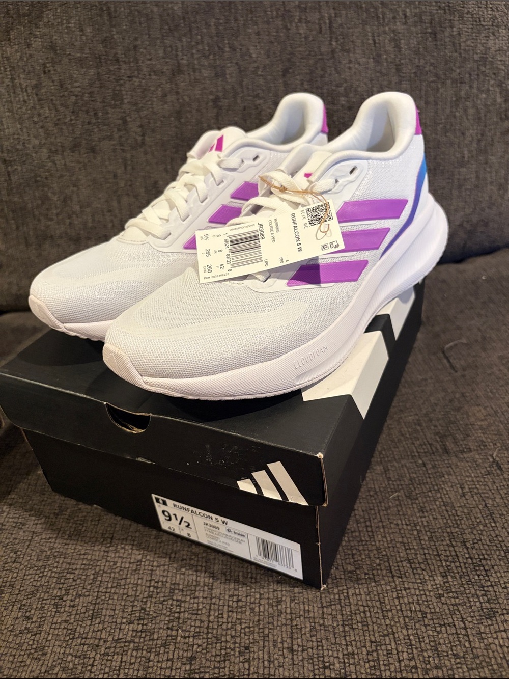 adidas women’s Runfalcon 5 sneakers